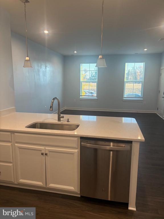 Building Photo - 10050 American Pharoah Ln