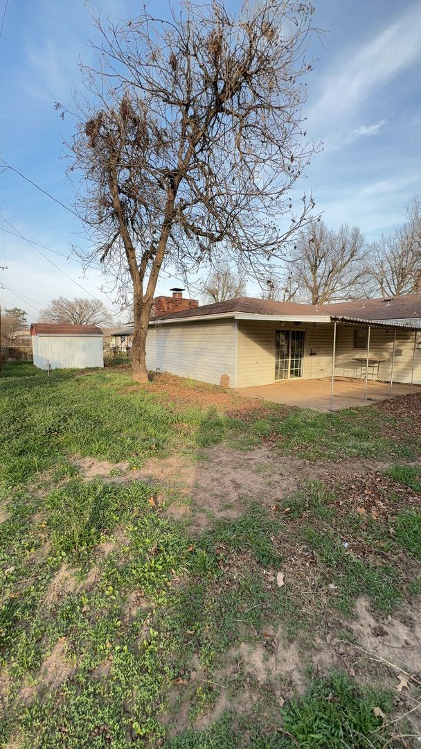 Foto del edificio - 1720 Pawhuska Ave