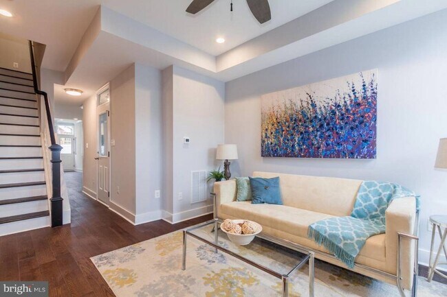 Foto del edificio - 9 E Fort Ave