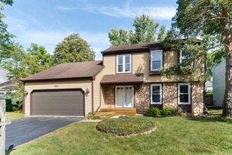 Building Photo - 887 Saybrook Ln