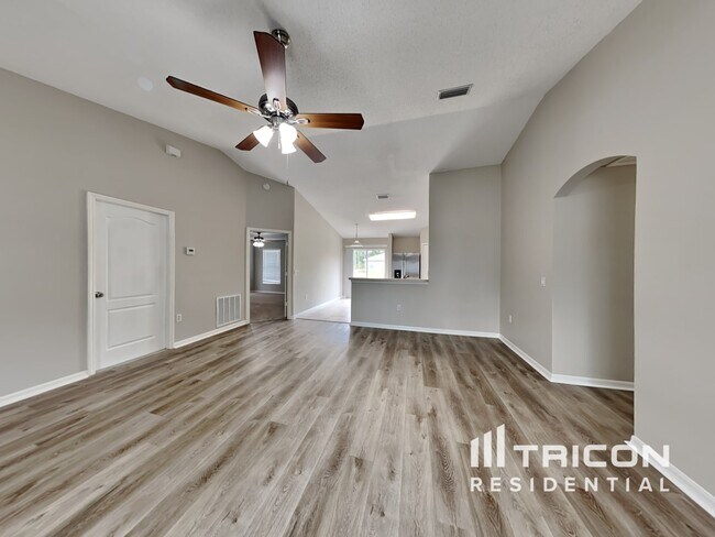 Building Photo - 35 Reybury Lane Palm Coast FL