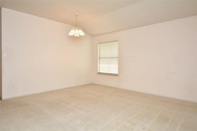 Building Photo - 718 Settlement St