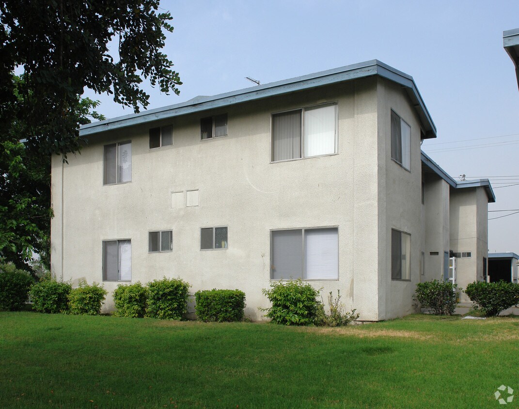 Building Photo - 9290 Wheeler Ct