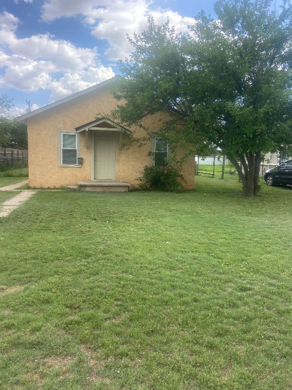 Foto principal - 904 8th Ave