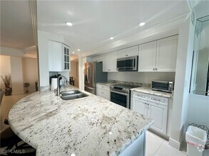 Building Photo - 10951 Gulf Shore Dr
