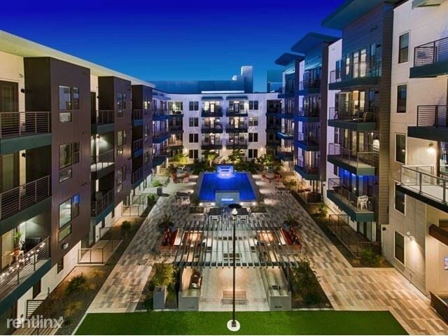 Building Photo - 555 S College Ave