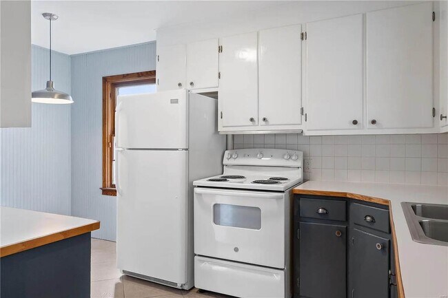 Foto del edificio - 1821 Merriwether St