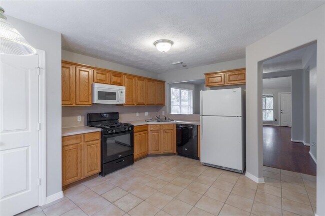 Building Photo - 4931 Tealgate Dr