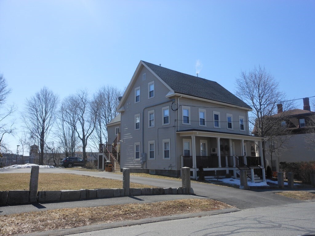 6 Eaton St Unit 3, Wakefield, MA 01880 Room for Rent in Wakefield, MA