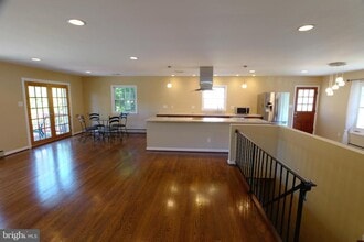 Building Photo - 2603 Beacon Hill Rd
