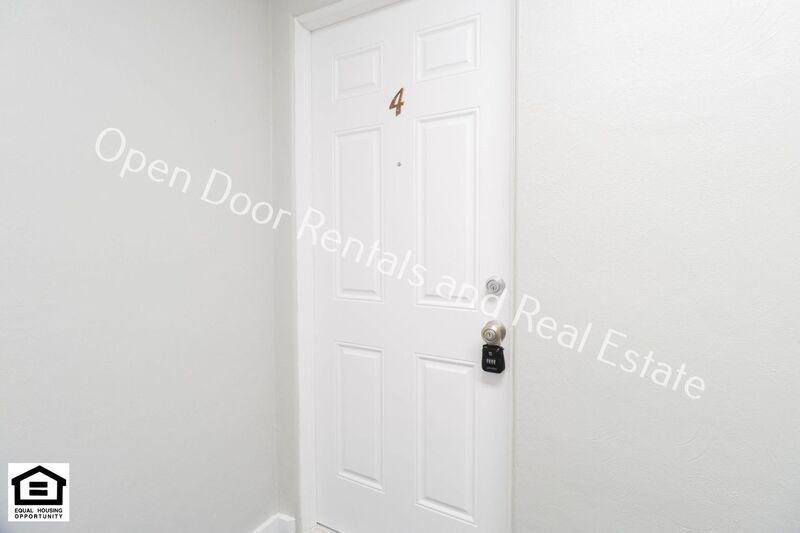 Foto principal - 202 N Jackson St