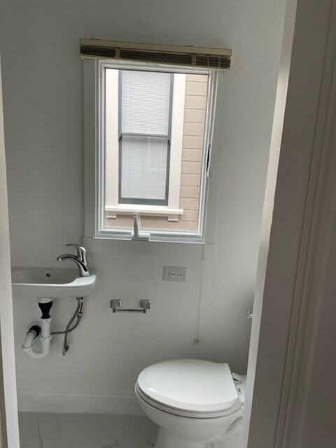 Foto del edificio - 1903 Bonita Ave