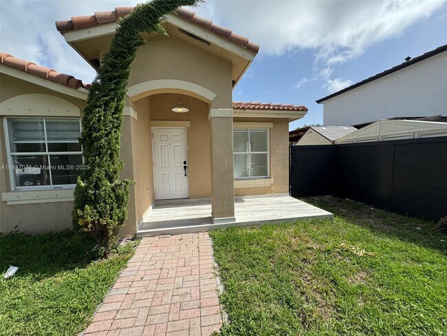 Foto del edificio - 11237 SW 246th St
