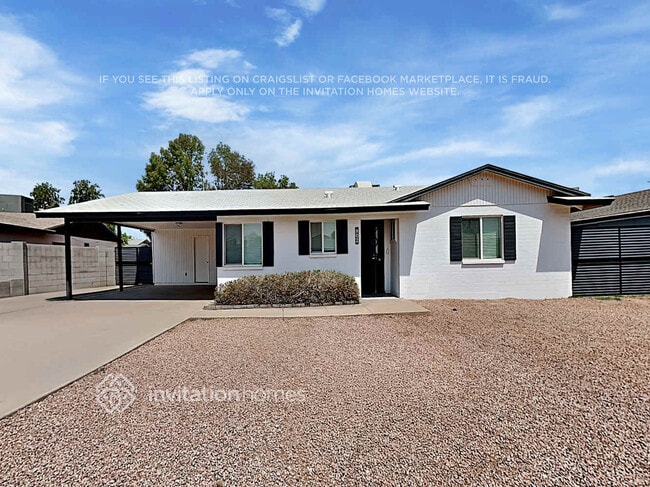 Building Photo - 802 W Monterey Pl