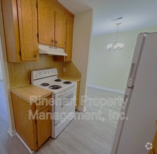 Building Photo - 1100 Chandler Dr