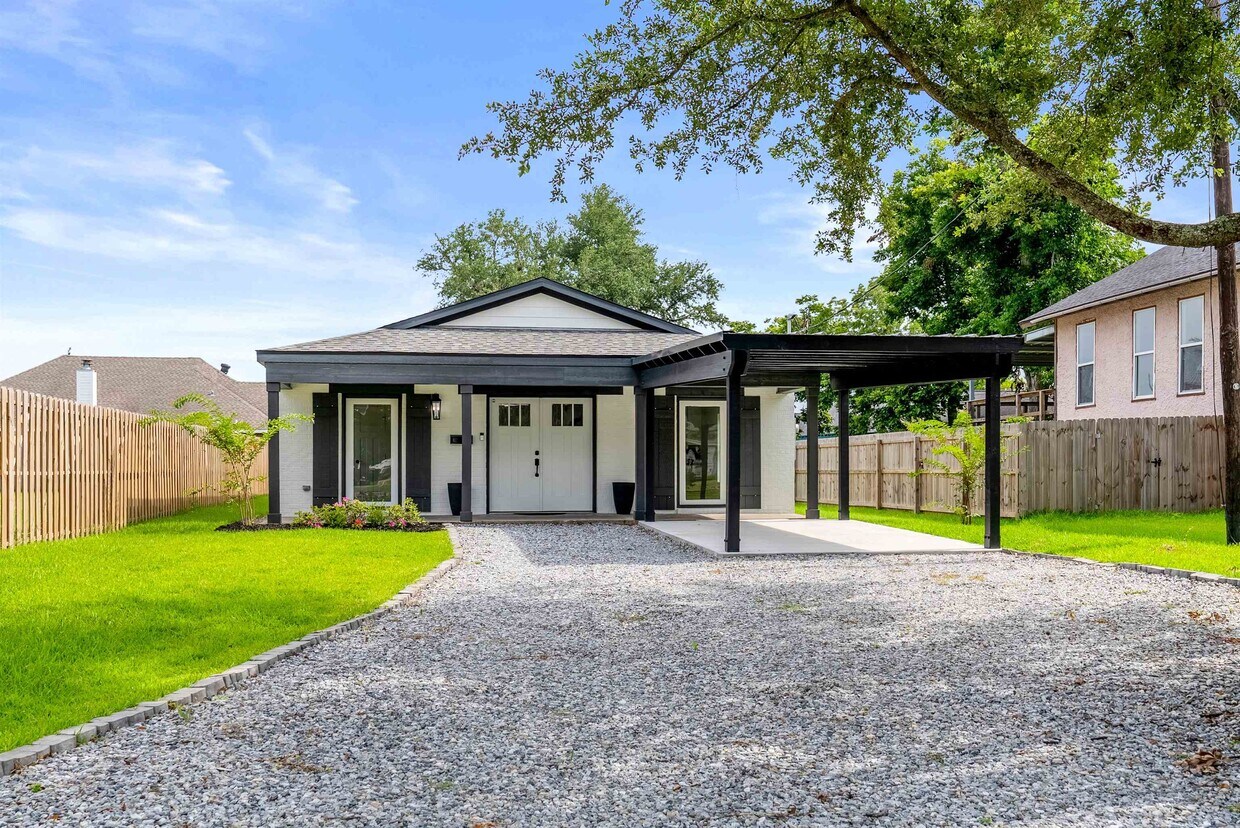 Foto principal - 503 W Sallier St