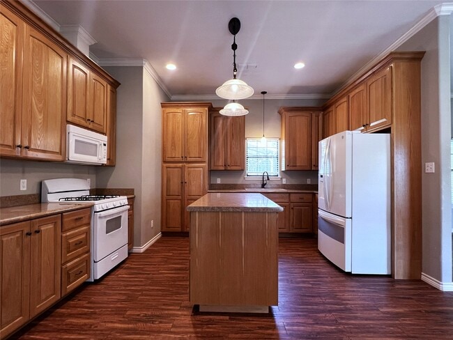 Building Photo - 959 Ida Ln