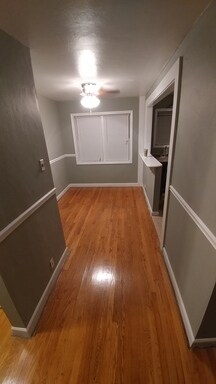 Building Photo - 6218 Sunshine Dr