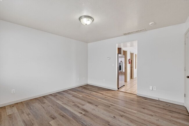 Foto del edificio - Must-See Apartment in Pheasant Ridge  Pocatello!
