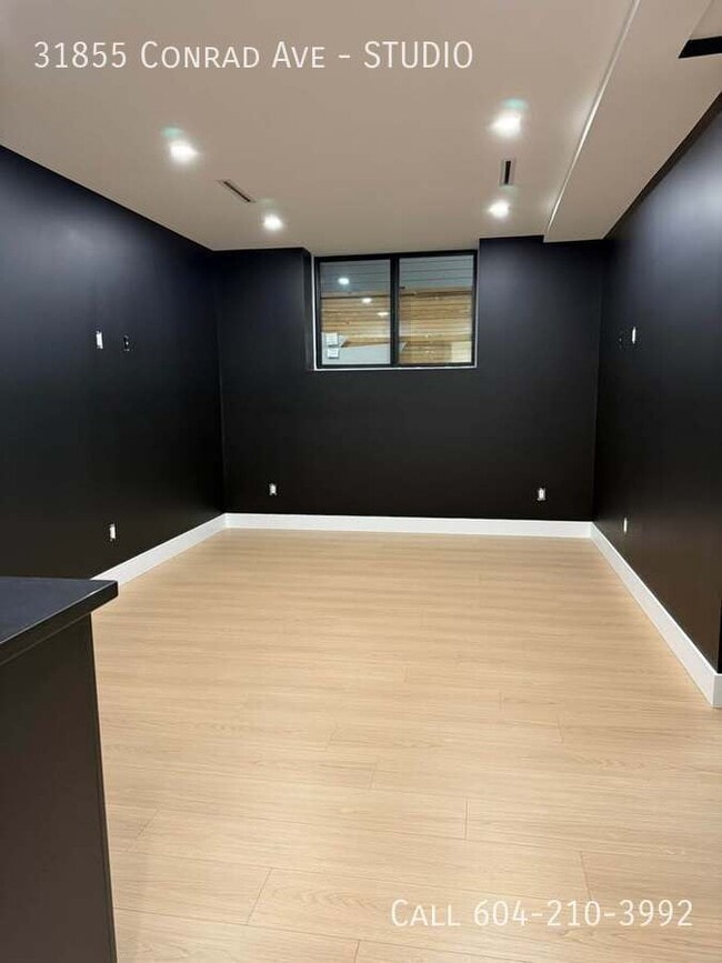 Building Photo - Brand New Studio Suite in Central Abbotsford - Utilities Included
