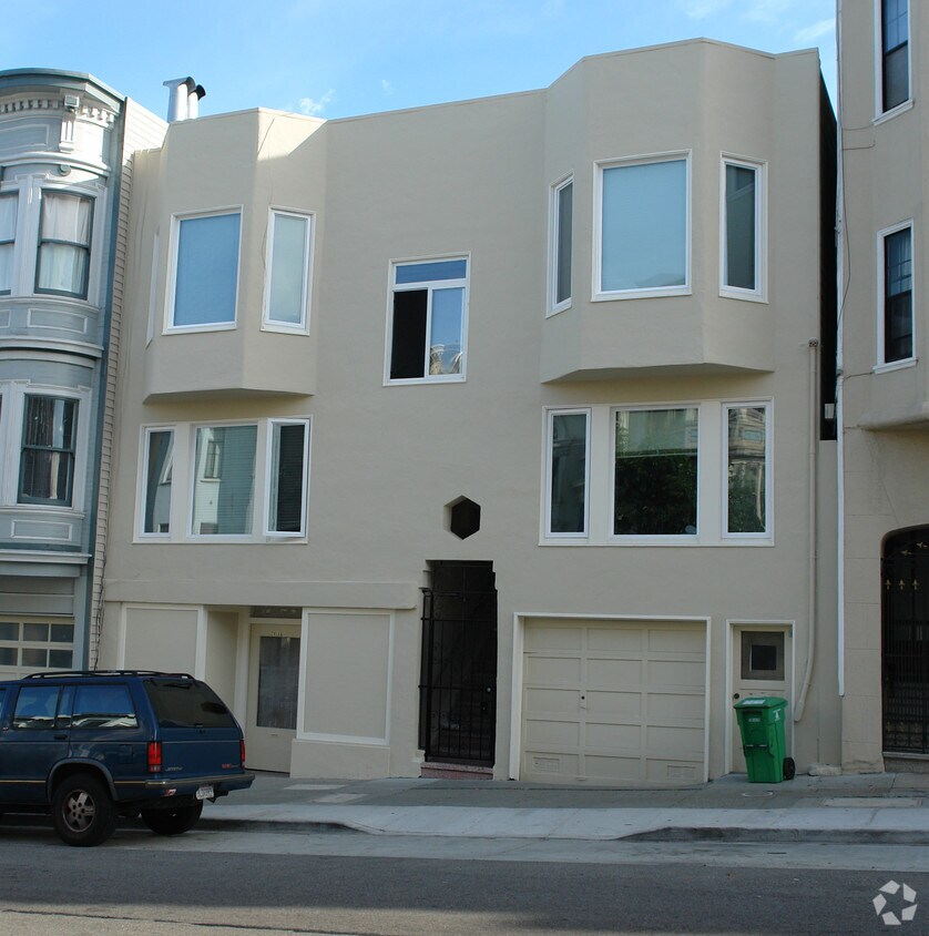 Foto del edificio - 2028 Powell St
