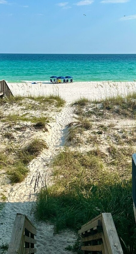 1B/1B Furnished Condo Across the Street from the Gulf of America! - 1B/1B  Furnished Condo Across the Street from the Gulf of America!