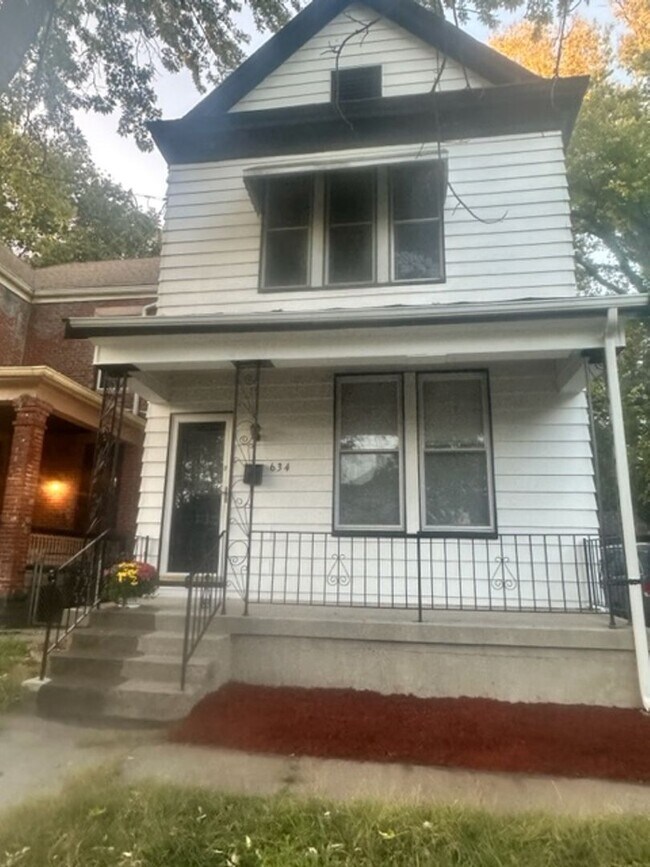 Building Photo - Great 2 bed 2 bath Spring Grove home with ...