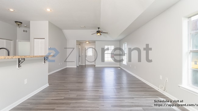 Building Photo - 5354 Pebble Beach Dr