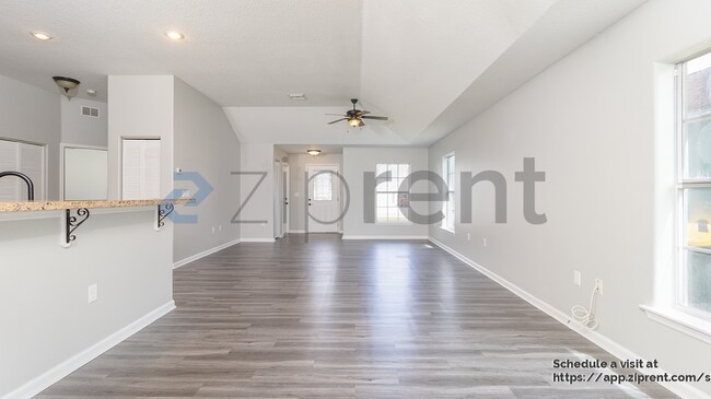 Foto del edificio - 5354 Pebble Beach Dr