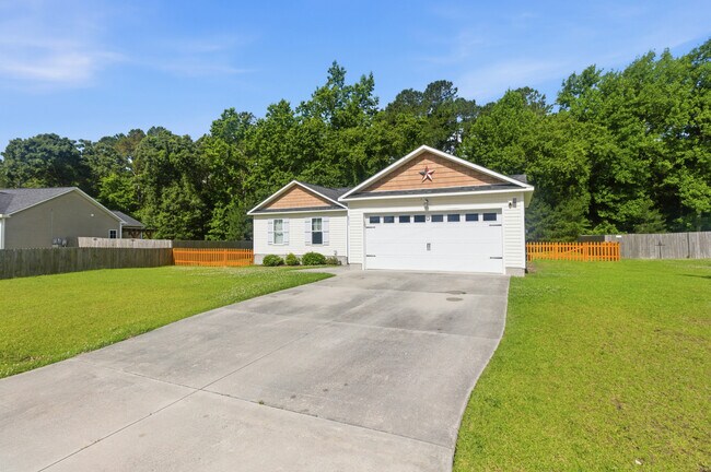 Foto del edificio - 211 N Windy Ridge Rd