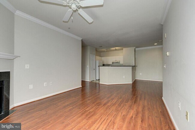 Foto del edificio - 11371 Aristotle Dr