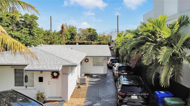 Foto del edificio - 5151 N Miami Ave