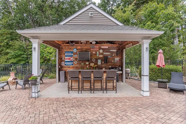 Building Photo - 45 Whitetail Rd