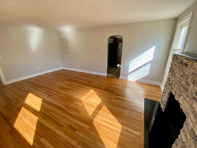 Foto del edificio - 4 Pafel Rd