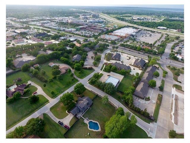 Building Photo - 205 Westwood Dr