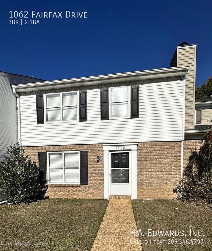 Photo - 1062 Fairfax Drive-