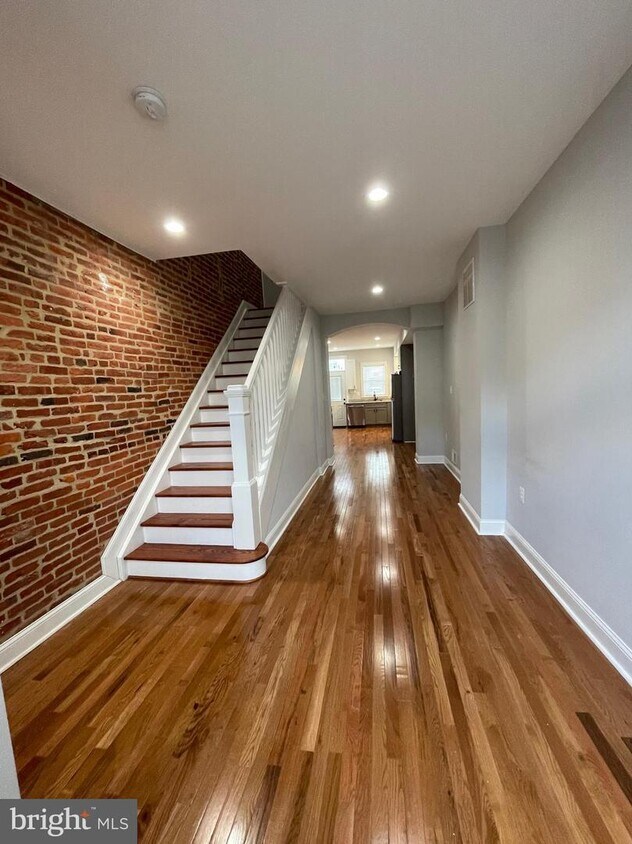 114 S Eaton St, Baltimore, MD 21224 Townhome Rentals in Baltimore MD