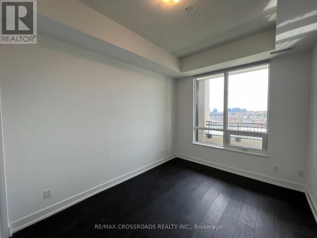 Building Photo - 268-8268 Buchanan Dr