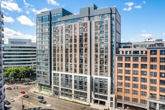 Building Photo - The Smyth