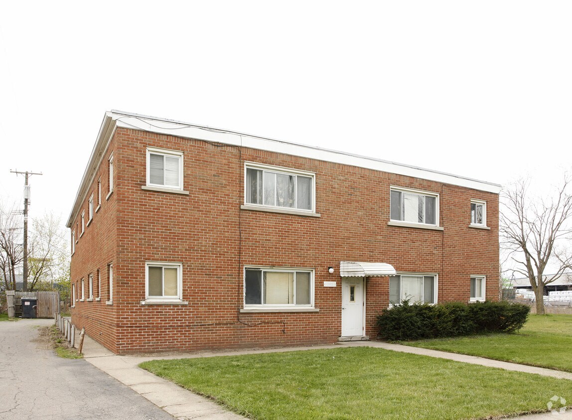35461 Brush St - 35641-35657 Brush St