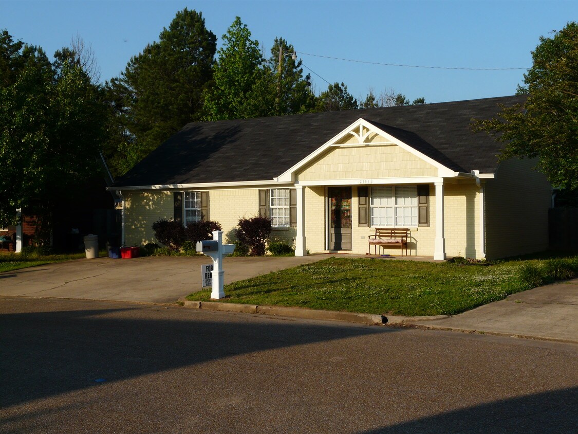 2707 Southwind Cove, Oxford, MS 38655 House Rental in Oxford, MS