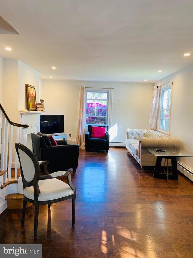 1450 Braddock Ln, Wynnewood, PA 19096 House for Rent in Wynnewood, PA