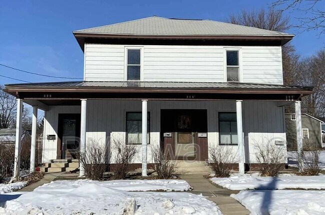 Foto del edificio - 306 6th St SE