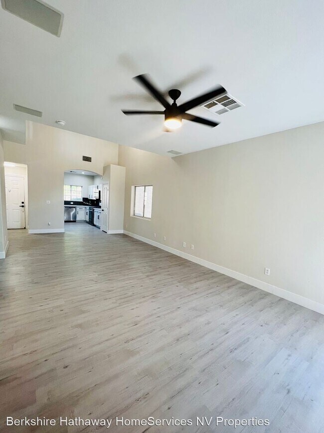 Building Photo - 3 br, 2.5 bath House - 10468 Kepler Cascad...