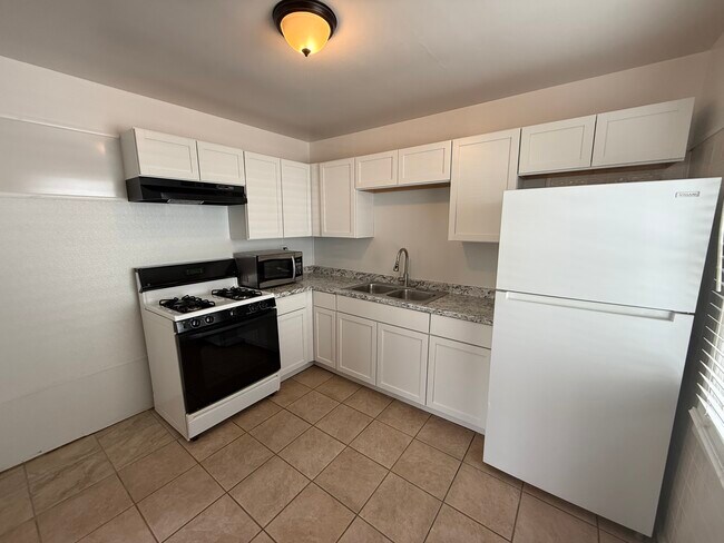 Foto del edificio - 25323 Fern St