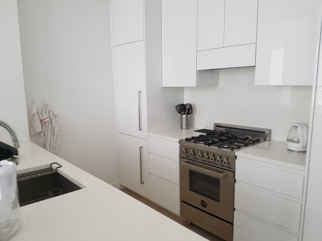 2911 Queens Plaza N, Queens, NY 11101 Apartments 2911 Queens Plaza