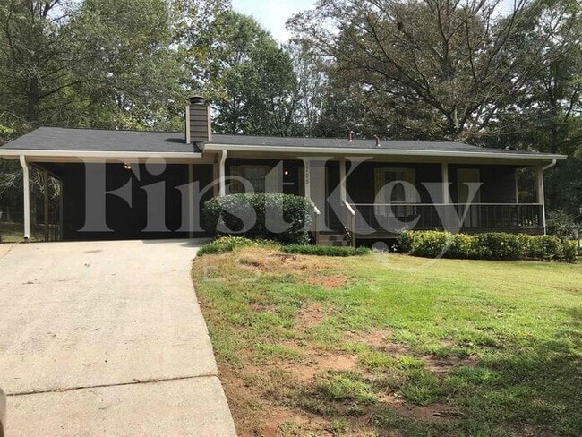 Building Photo - 5705 Hiram Lithia Springs Rd SW