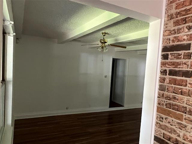 Foto del edificio - 1529 N Shannon St