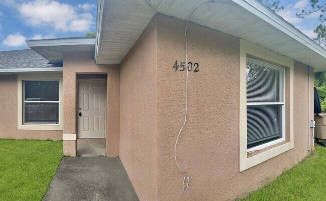 Foto del edificio - 4502 30th St SW