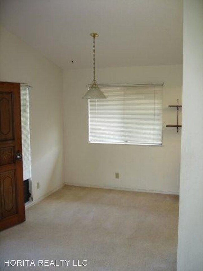 Building Photo - 3 br, 2 bath House - 98-1701 KAAHUMANU ST 28D